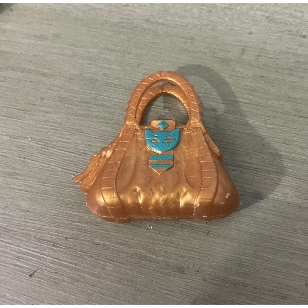 MONSTER HIGH Doll Cleolei Freaky Fusion Replacement Gold Purse